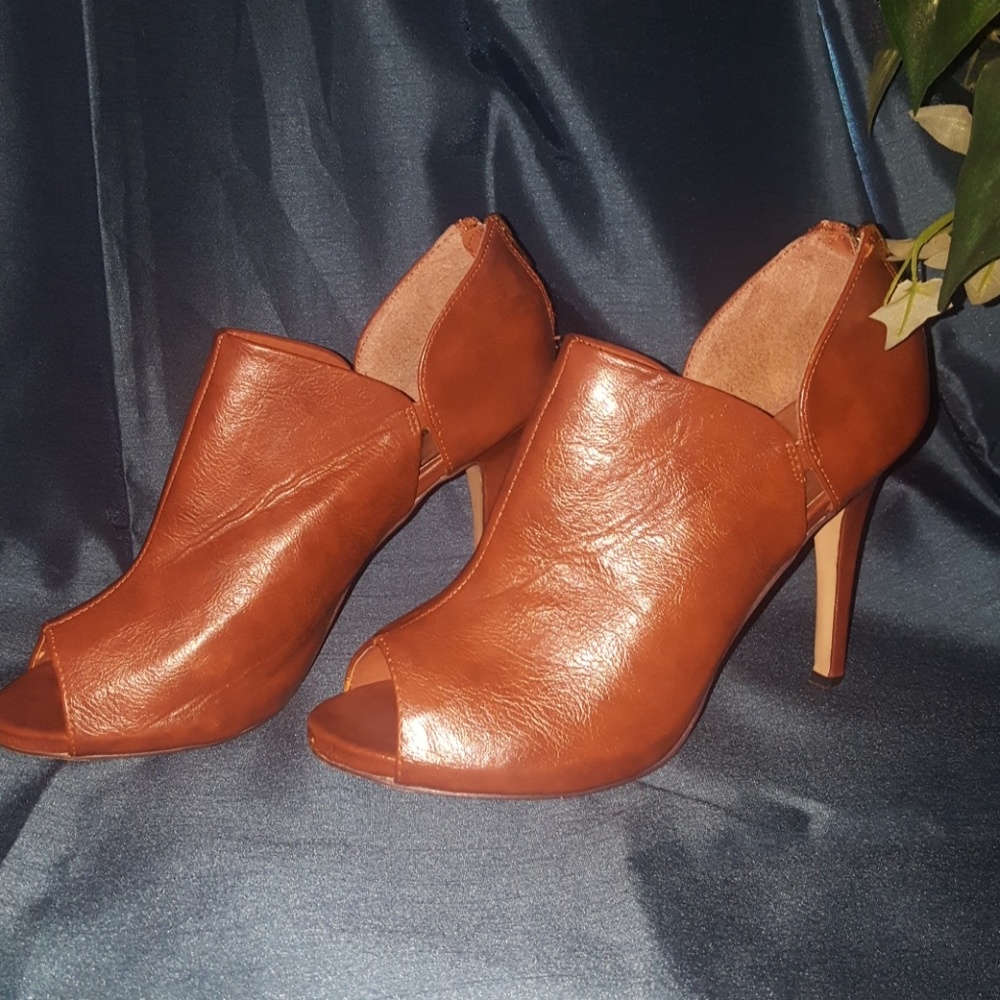 Madden Girl Open Toed Heel Ankle Boots